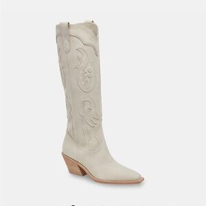 Elegant Cream Western Boots